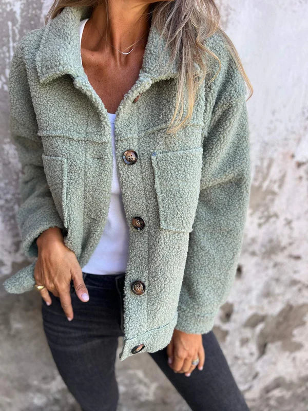 Romelie™| Veste courte en laine avec revers